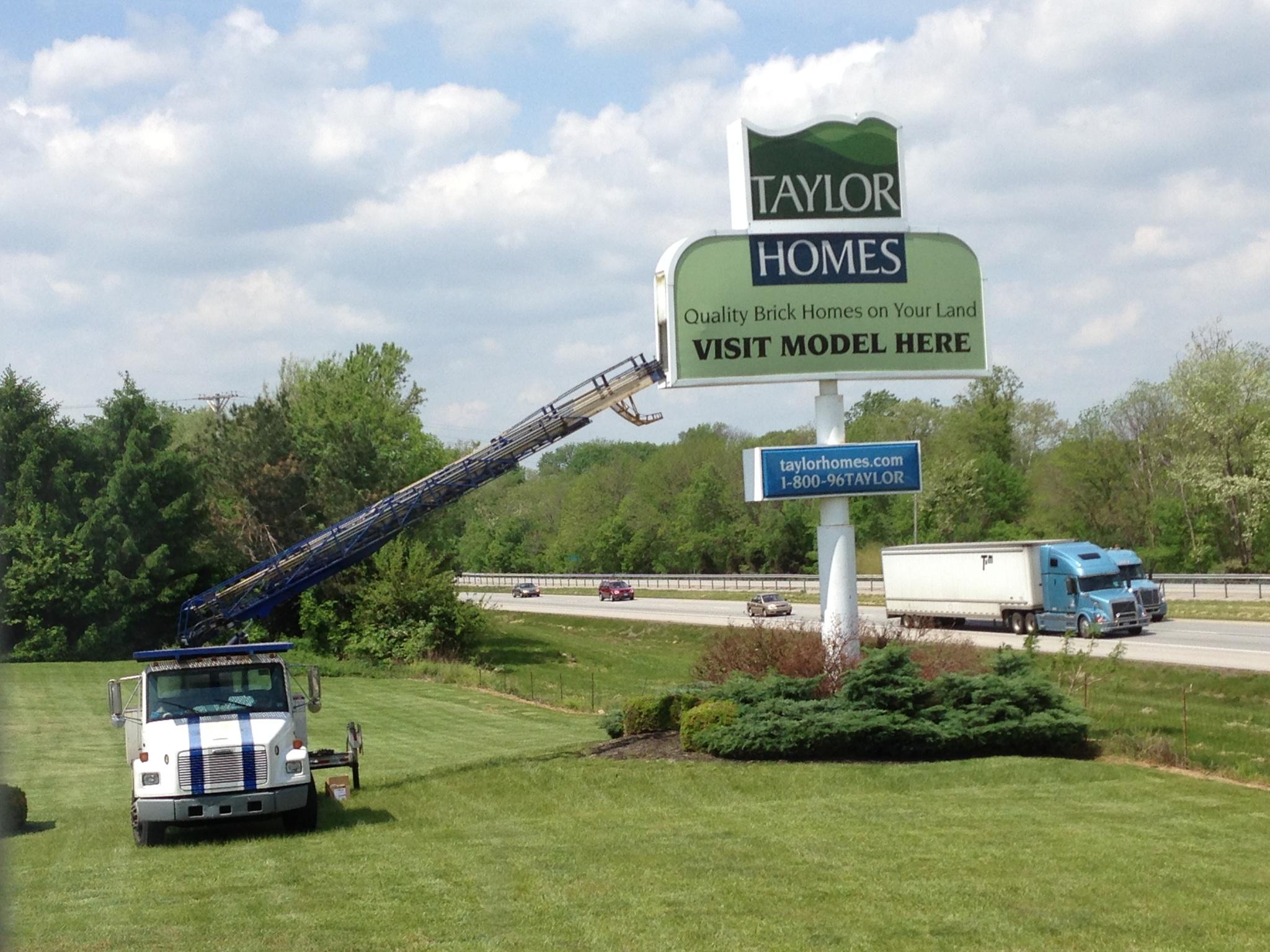 FASTSIGNS® Custom Sign Shop of Louisville, KY
